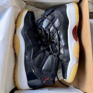 Air Jordan 11 Retro BG sneakers Size 8 Women's.